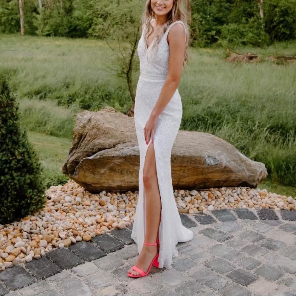 Prom Dress - Picture 2 of 4